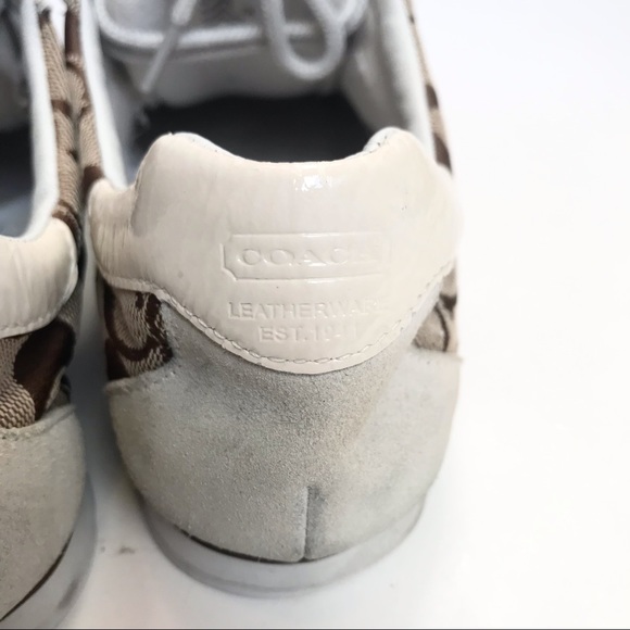 *Katelyn Coach signature shoes* Katelyn signature coach Size 7m used condition. - Picture 8 of 12